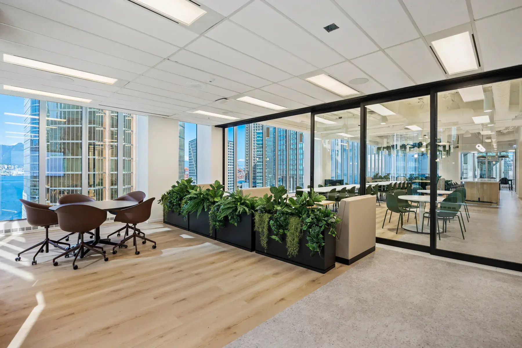 Connected collaborative and social settings in Baker Tilly's Vancouver workplace